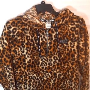 VS PINK !!Rare!! Cheetah Hoodie Size S